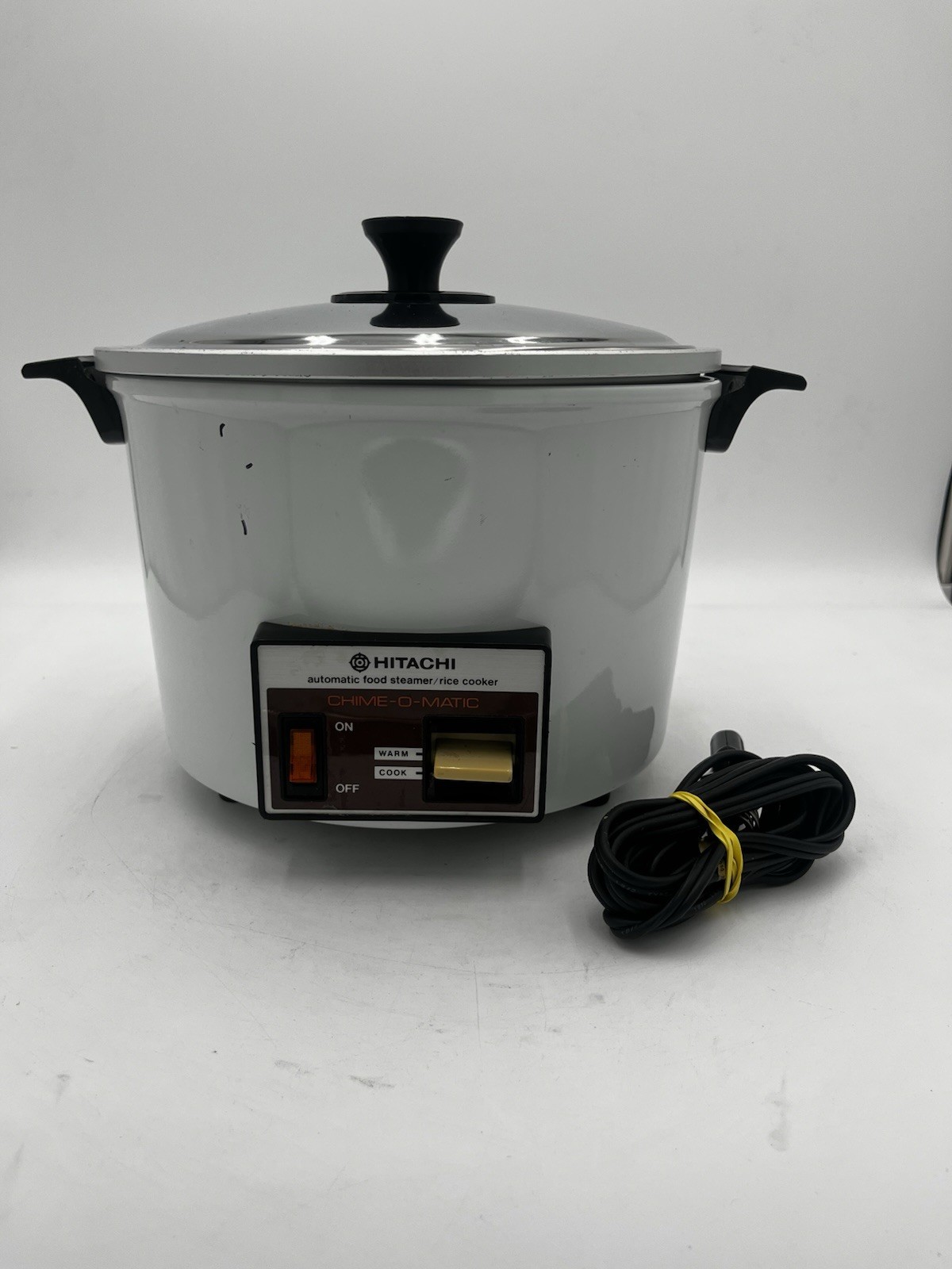 Hitachi Chime O Matic Rice Cooker Rd-5083 8.3 Cup White