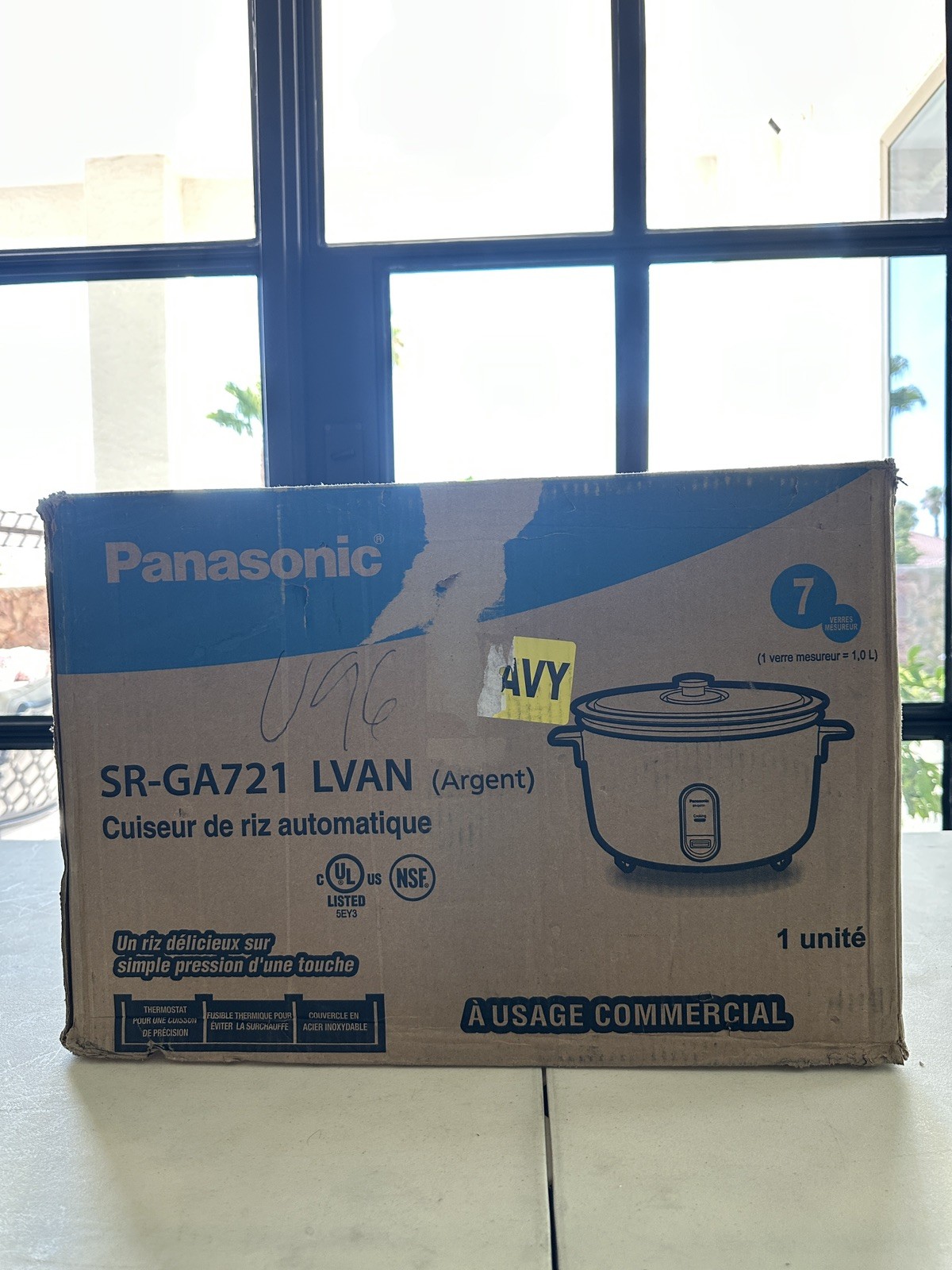 Panasonic SR-GA721 Commercial Automatic Rice Cooker, 40 Cup, Silver, 220V 1550W