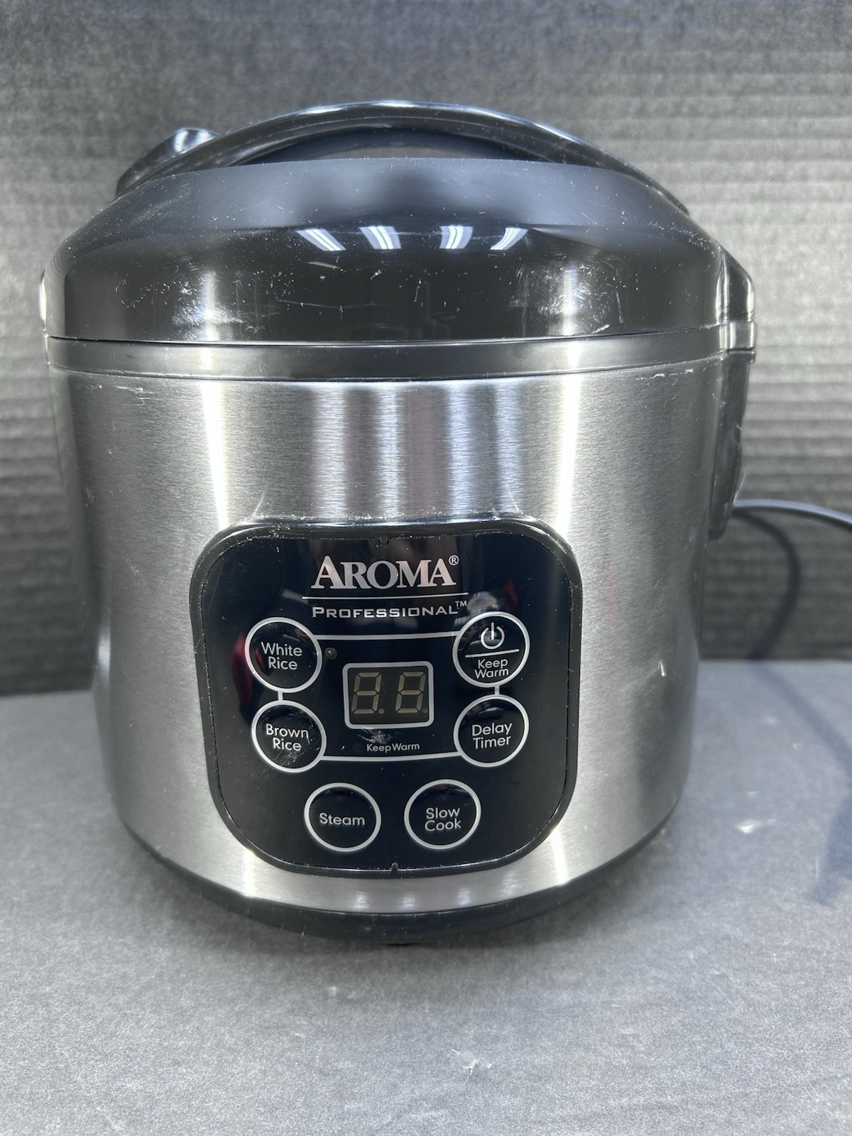 Aroma Professional Digital Rice Cooker ARC-954SBD 4-Cup 2.5Qt READ