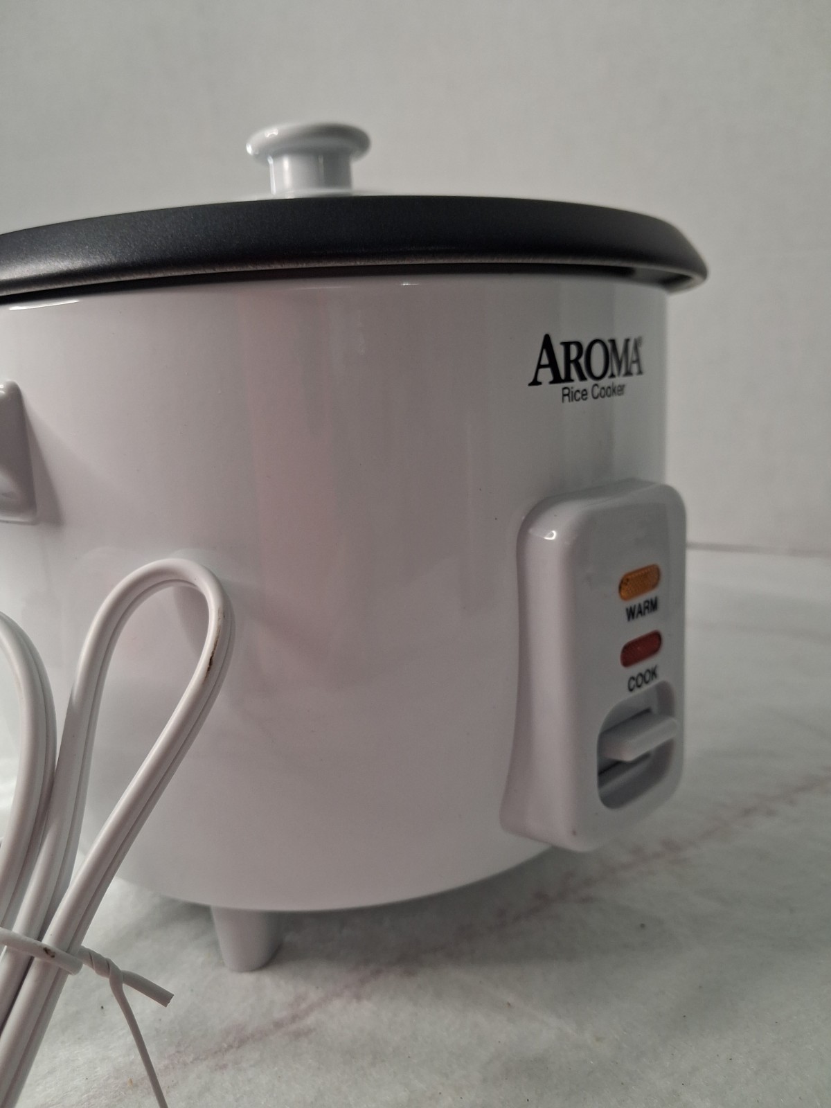 AROMA ARC-363NG Rice Cooker 3-Cup (Uncooked) 6-Cup Cooked, 1.5Qt White NEW No BX
