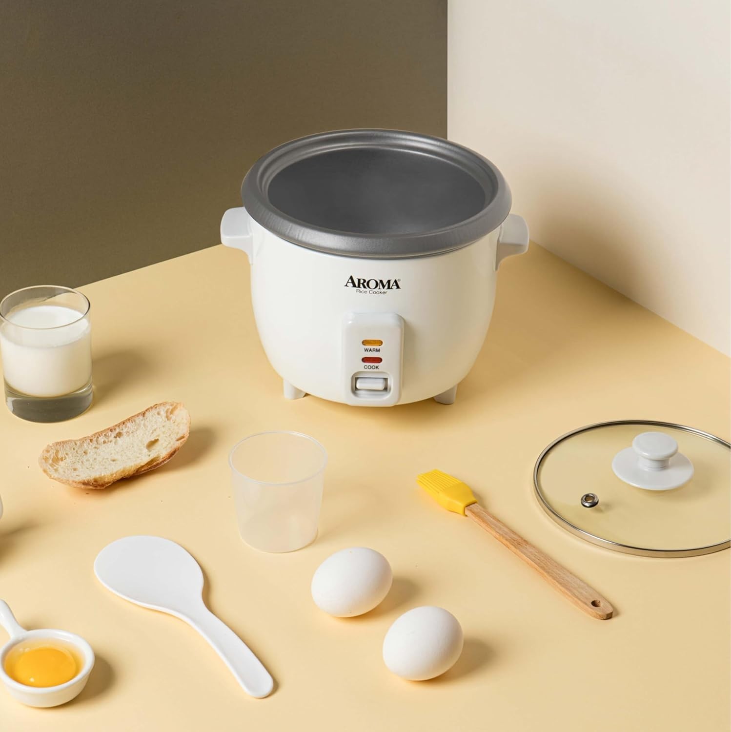 AROMA Rice Cooker 6-Cup 1.5 Quarts NEW/Damaged Box
