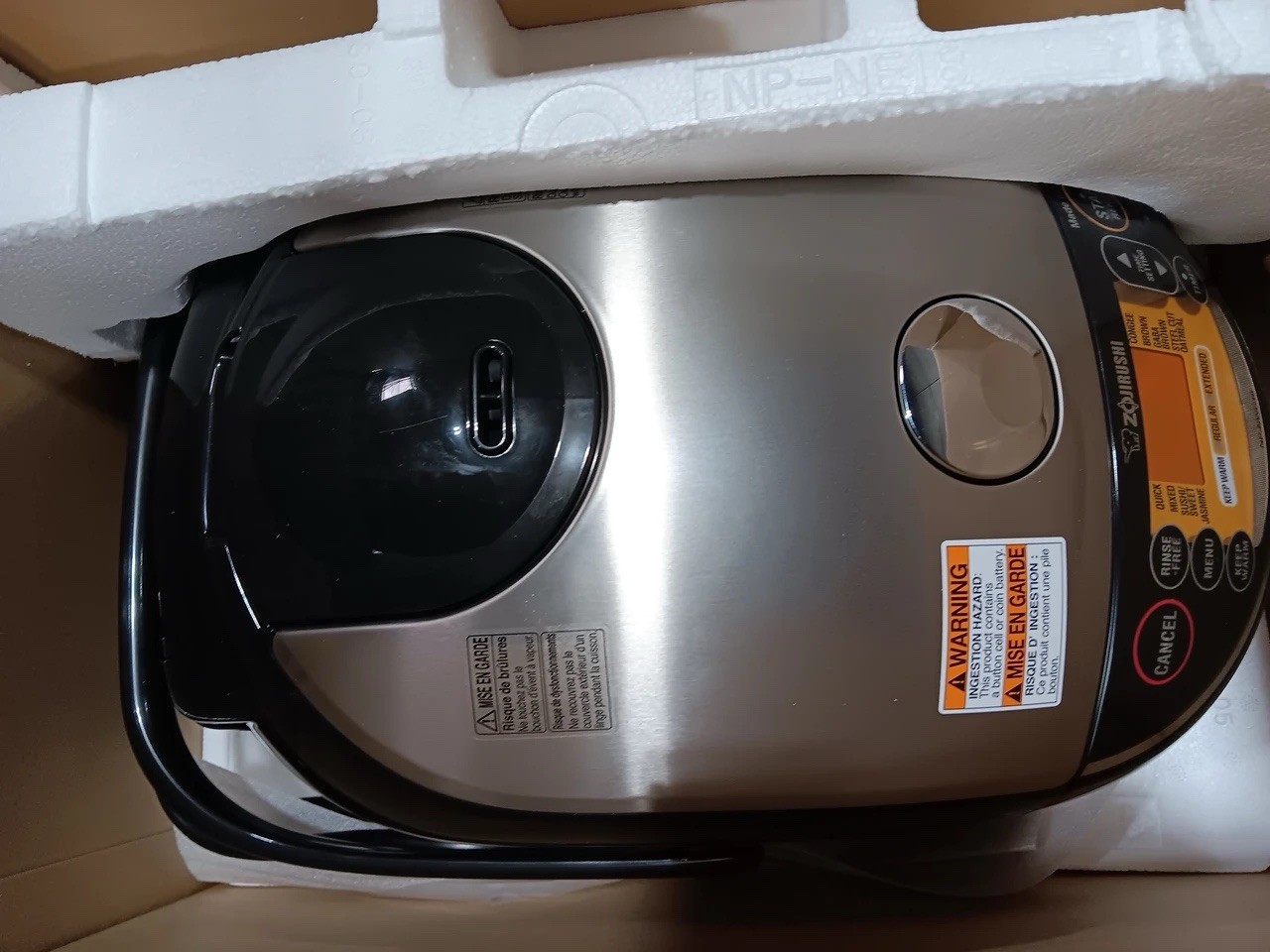 Zojirushi NP-NWC18Pressure Induction Heating Rice Cooker & Warmer 10 Cup