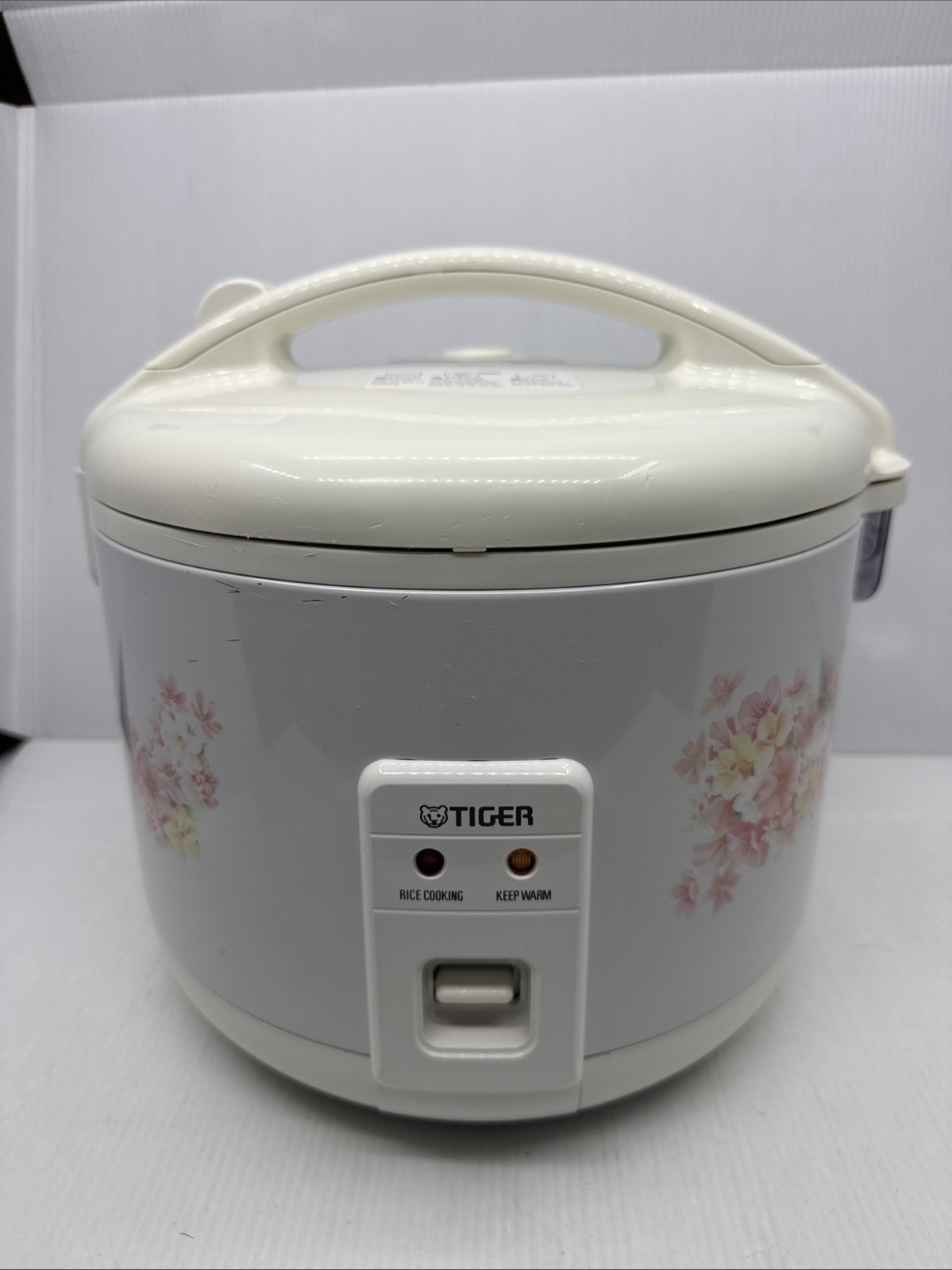 Tiger Japan JNP-1500 8-Cup Rice Cooker & Warmer Floral White. Clean, Great Cond.