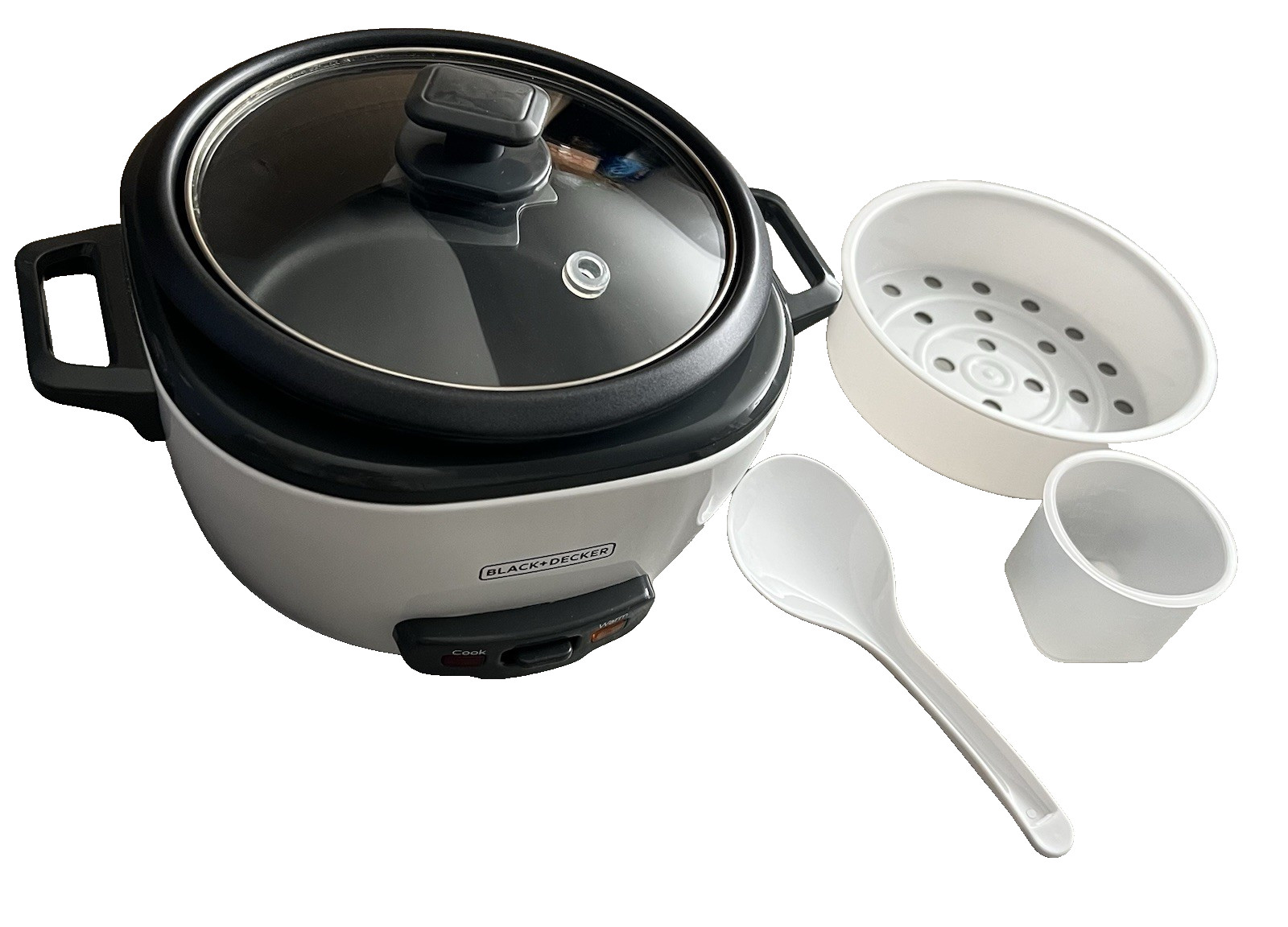 BLACK+DECKER Rice Cooker 6-Cup (Cooked) with Steaming Basket, Removable NonStick