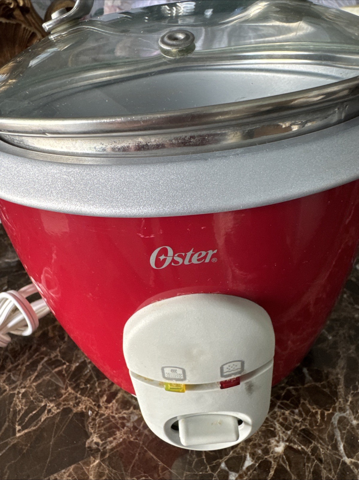 Oster 3-Cup Rice Cooker – Red