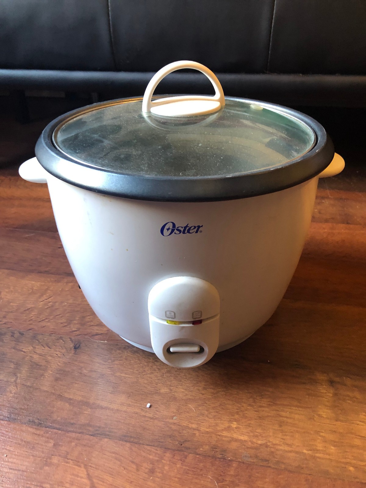 Oster Multi-use Rice & Grain Cooker Mdl #: N130GZ/103624 White 6 Cups 2 Settings