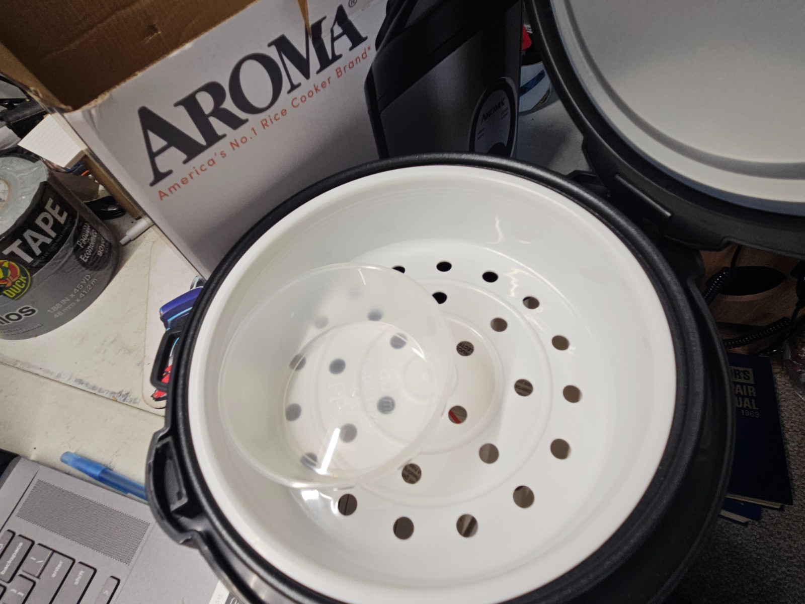 Aroma 8-Cup (Cooked) Rice Cooker, Steamer, New open box