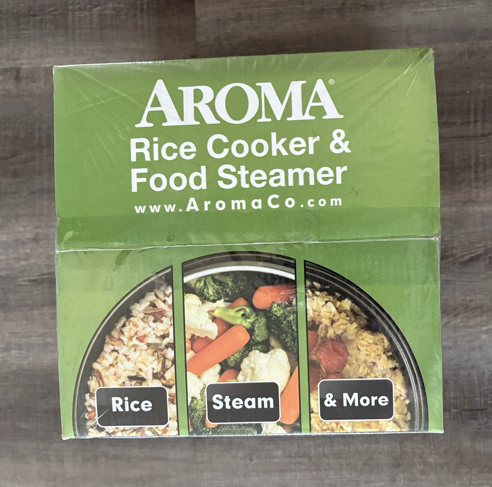 AROMA 8 Cup Rice Cooker/Food Steamer. New Old Stock. Original Cellophaned Box
